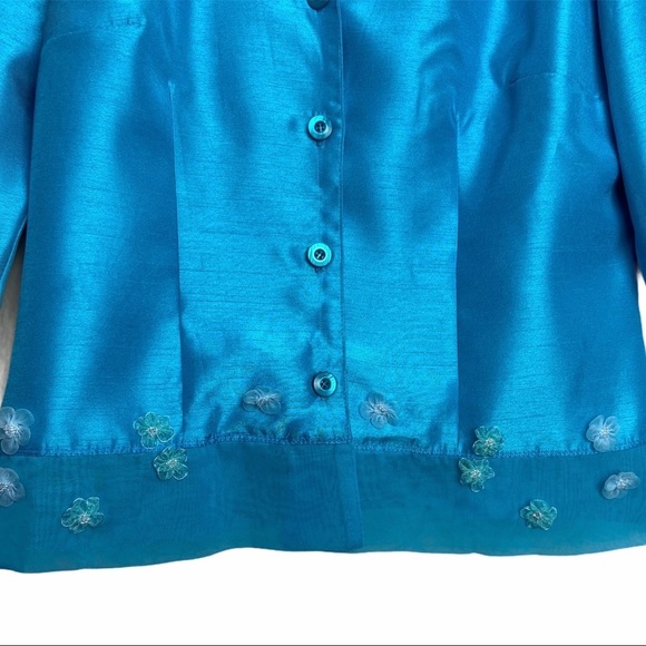 POSITIVE ATTITUDE 1Pc. Blue Floral Embellishments. - Picture 5 of 7